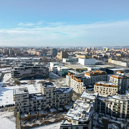Bnb New Beautiful Apartment In The Center Of Ostrava With Option Garage Parking Exterior foto